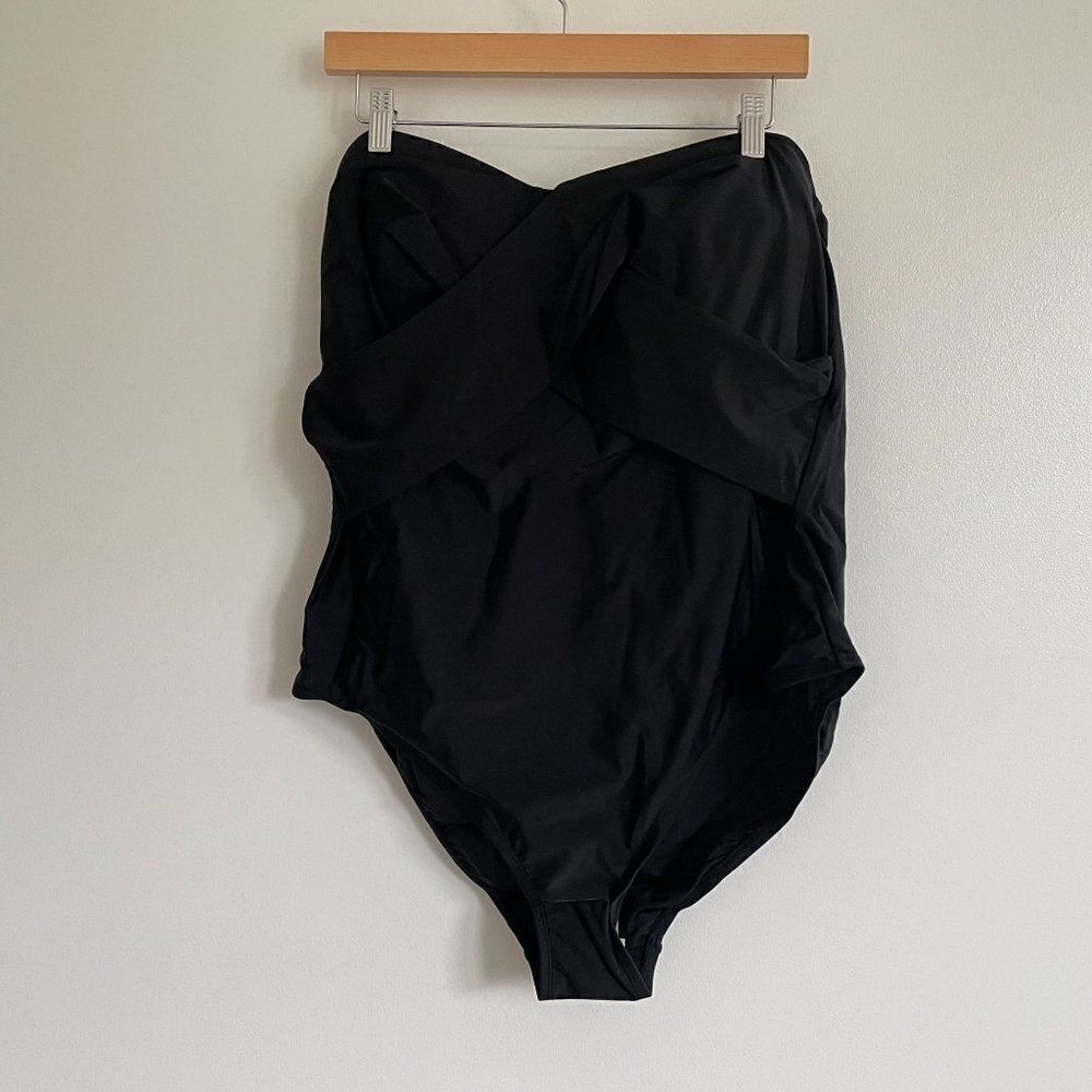 ‎Kona Sol Bandeau One Piece Black Swimsuit - Picture 2 of 8
